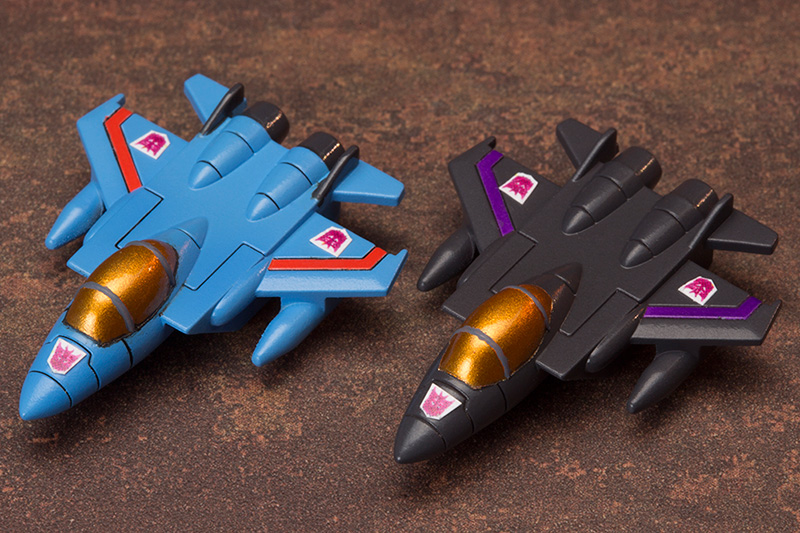 http://www.kotobukiya.co.jp/wp-content/uploads/2015/04/kp374_Jeticonsset7.jpg