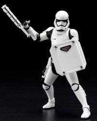 STAR WARS FIRST ORDER STORMTROOPER FN-2199 ARTFX+ STATUE