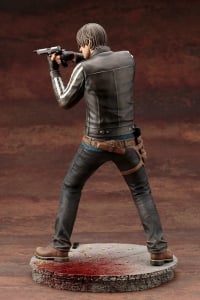 RESIDENT EVIL: VENDETTA LEON S. KENNEDY RENEWAL PACKAGE ARTFX STATUE