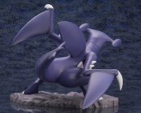 Pokémon SHIRONA with GABURIAS ARTFX J STATUE