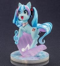 Hatsune Miku feat. MY LITTLE PONY BISHOUJO STATUE