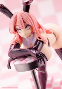 欺き兎 Standing Bunny by かふん