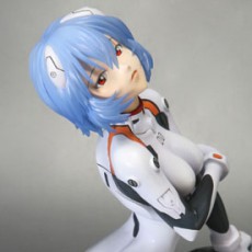 ヱヴァンゲリヲン新劇場版 綾波レイ プラグスーツVer. | フィギュア ...