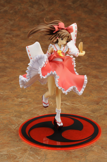 東方プロジェクト 博麗 霊夢 フィギュア Kotobukiya 東方プロジェクト 博麗 霊夢 フィギュア Kotobukiya