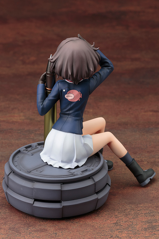 ガールズ パンツァー 秋山優花里 フィギュア Kotobukiya