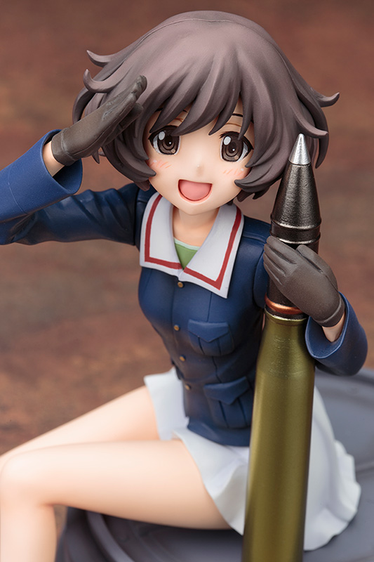 ガールズ パンツァー 秋山優花里 フィギュア Kotobukiya