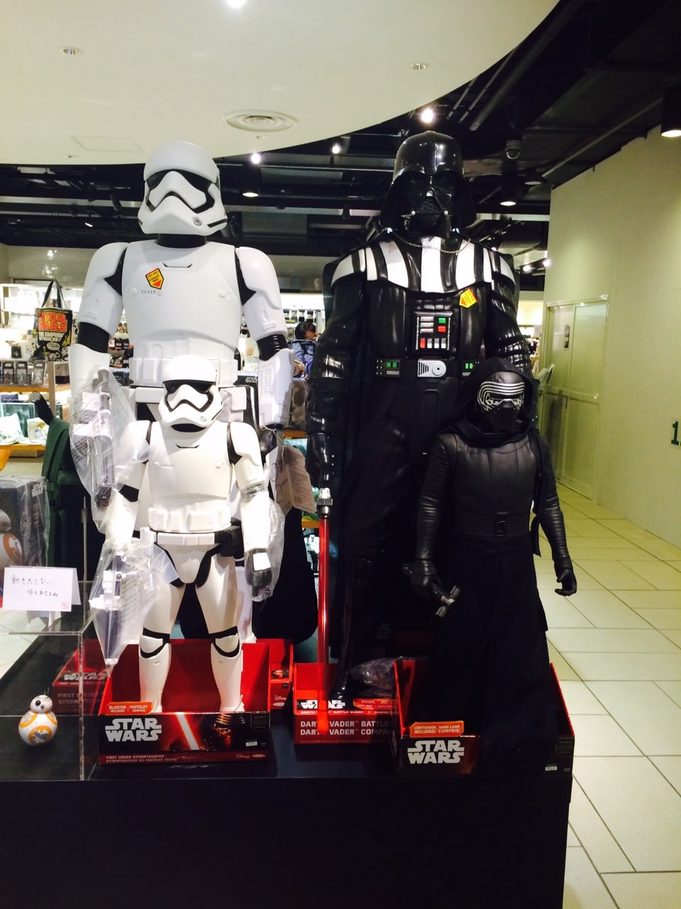 エキュート立川 コトブキヤ スター ウォーズ 出張所が期間限定オープンしています コトブキヤはやみみブログ