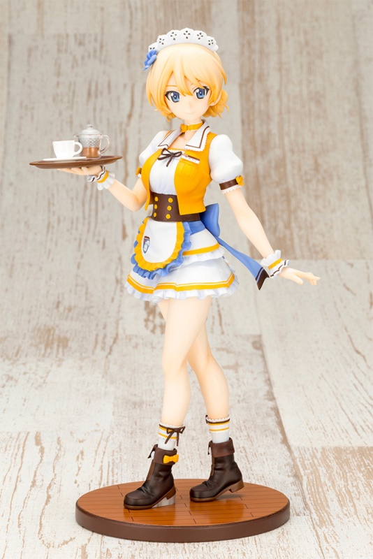 ガールズ＆パンツァー 最終章 ダージリン ココス制服ver. | フィギュア 