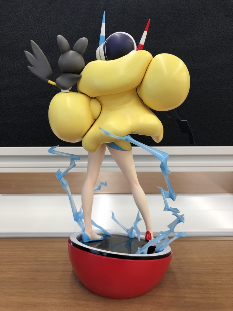 ポケモンセンターオリジナル フィギュア カミツレ エモンガ の彩色見本紹介 原型師インタビュー コトブキヤふぃぎゅあブログ