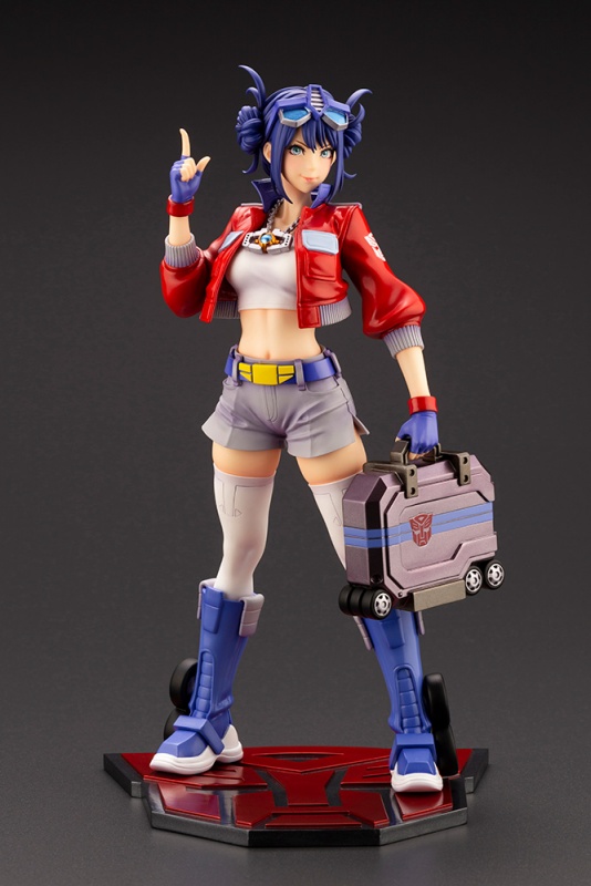 情報】TRANSFORMERS美少女コンボイ1/7模型雙版本開訂@綜合公仔